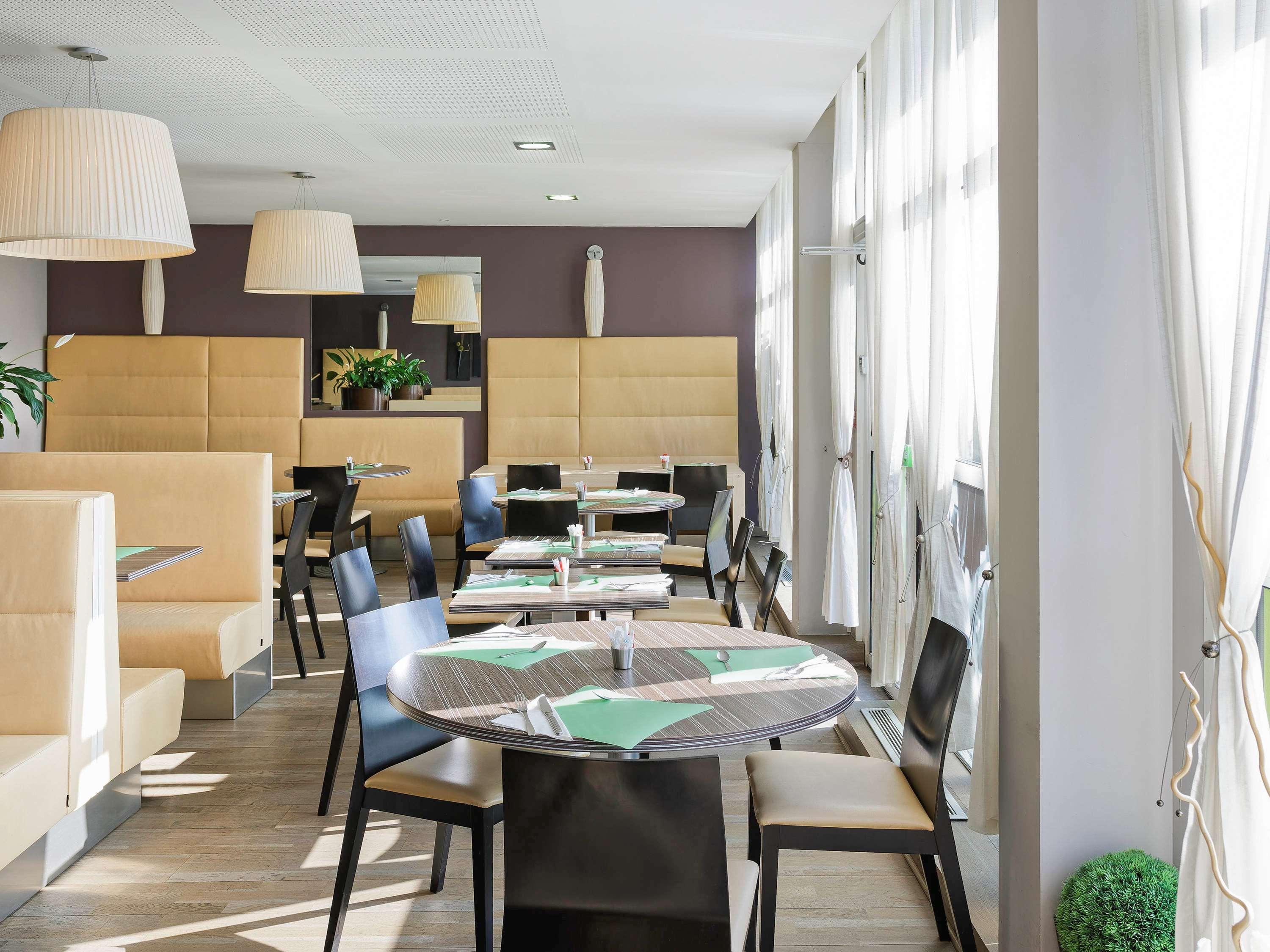 Ibis Styles Chalon Sur Saone Hotel Esterno foto