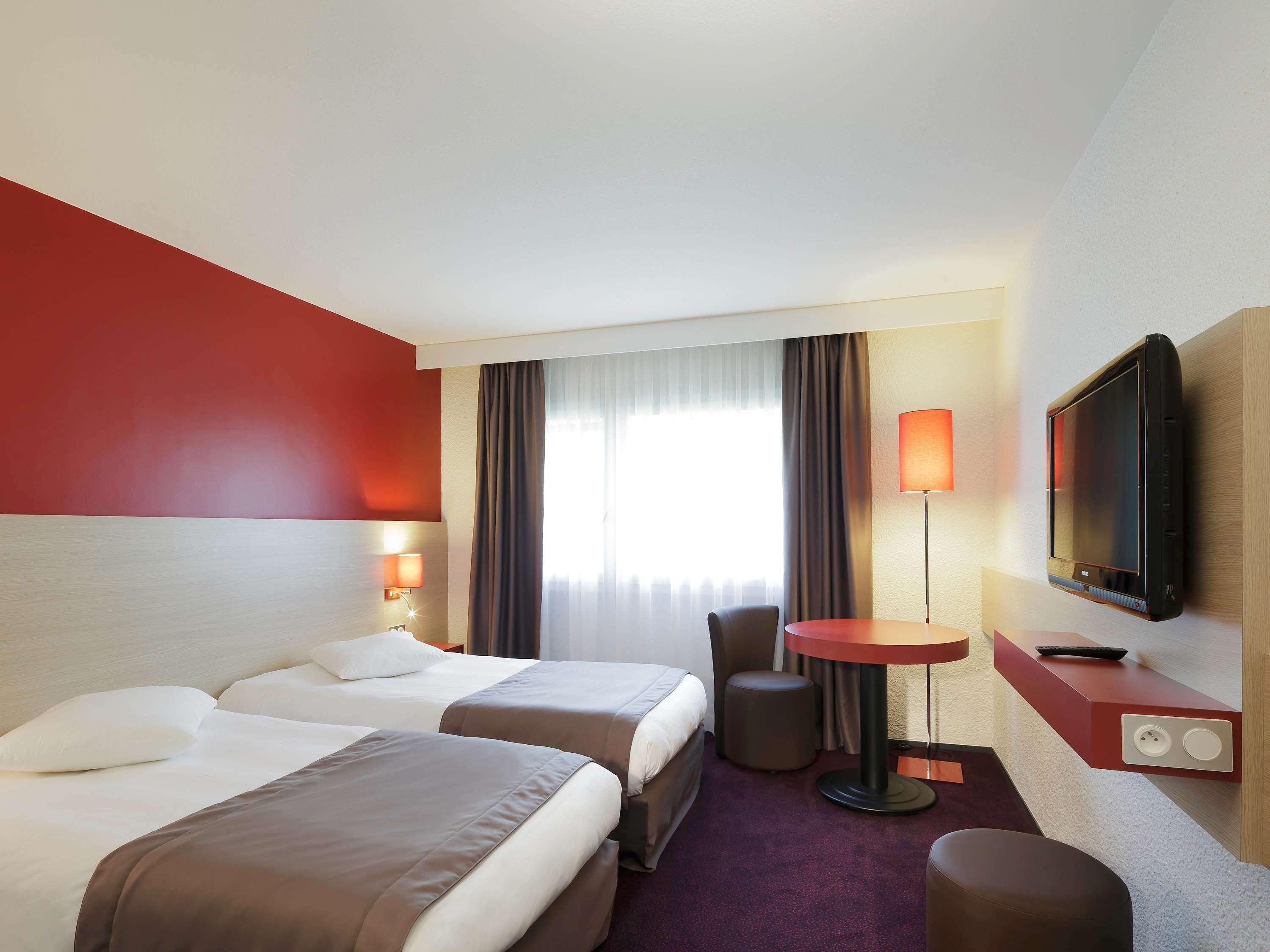 Ibis Styles Chalon Sur Saone Hotel Esterno foto