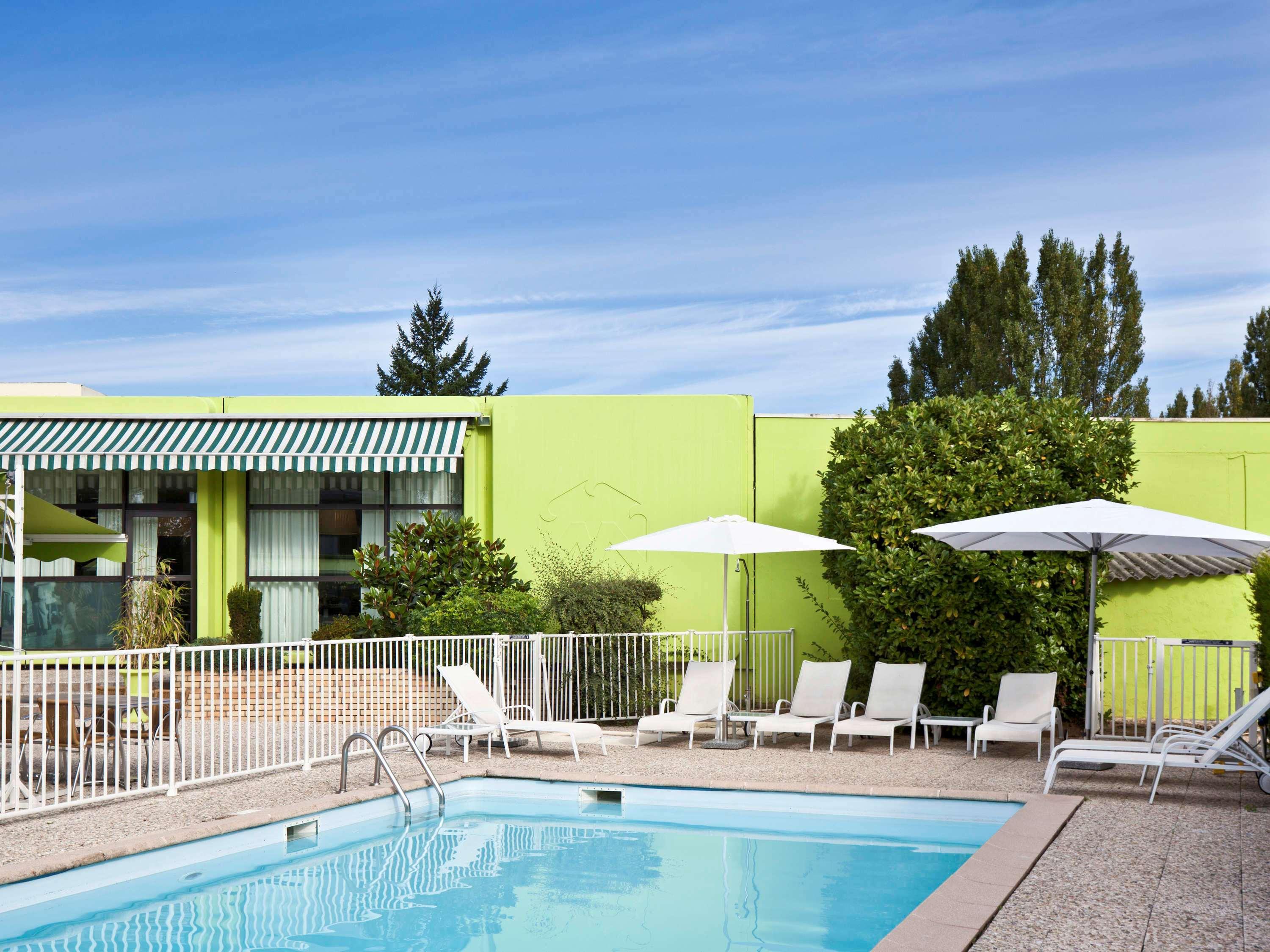 Ibis Styles Chalon Sur Saone Hotel Esterno foto